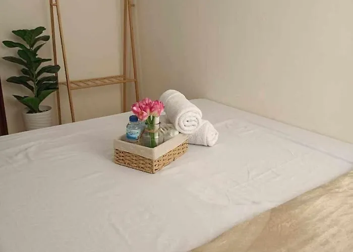Enjoy Budget Friendly 2br Near In Ugbo *