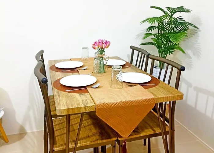 Enjoy Budget Friendly 2br Near In Ugbo Apartment
